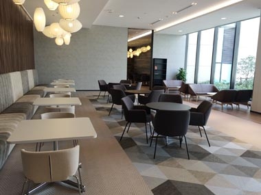 上海市場邁出新腳步——上?；萜湛Х劝身樌嚑I業(yè)