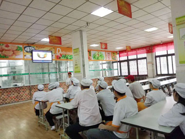 餐廳進行視頻學習 餐廳進行視頻學習