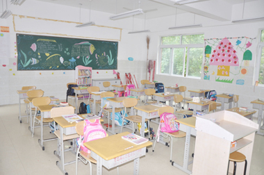 寬敞明亮的教室 寬敞明亮的教室
