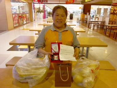 弘揚誠信價值觀，傳遞社會正能量——濰坊銀座美食廣場保潔員拾金不昧受贊揚