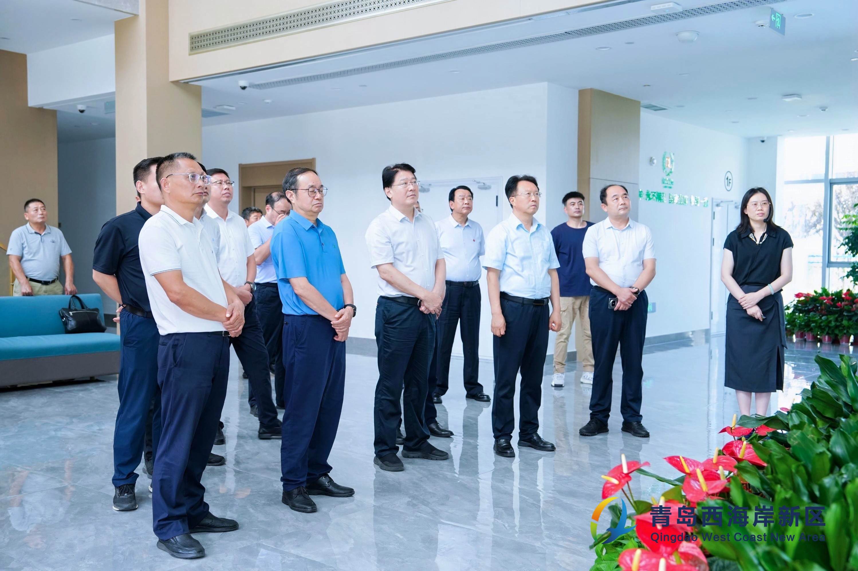 青島市“十五五”種業(yè)發(fā)展規(guī)劃暨青島國(guó)際種都建設(shè)研討會(huì) 與會(huì)領(lǐng)導(dǎo)、專(zhuān)家蒞臨集團(tuán)青島供應(yīng)鏈基地考察