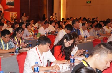 沈陽大區(qū)營運總經(jīng)理張克明在大會現(xiàn)場