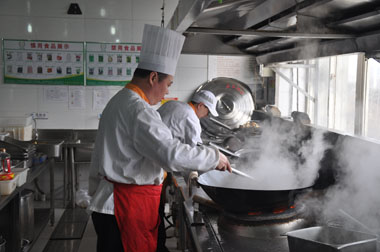 餐廳員工正在工作 餐廳員工正在工作