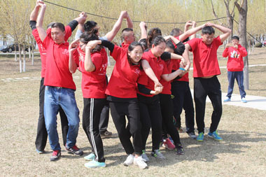 “解手鏈”項(xiàng)目 “解手鏈”項(xiàng)目