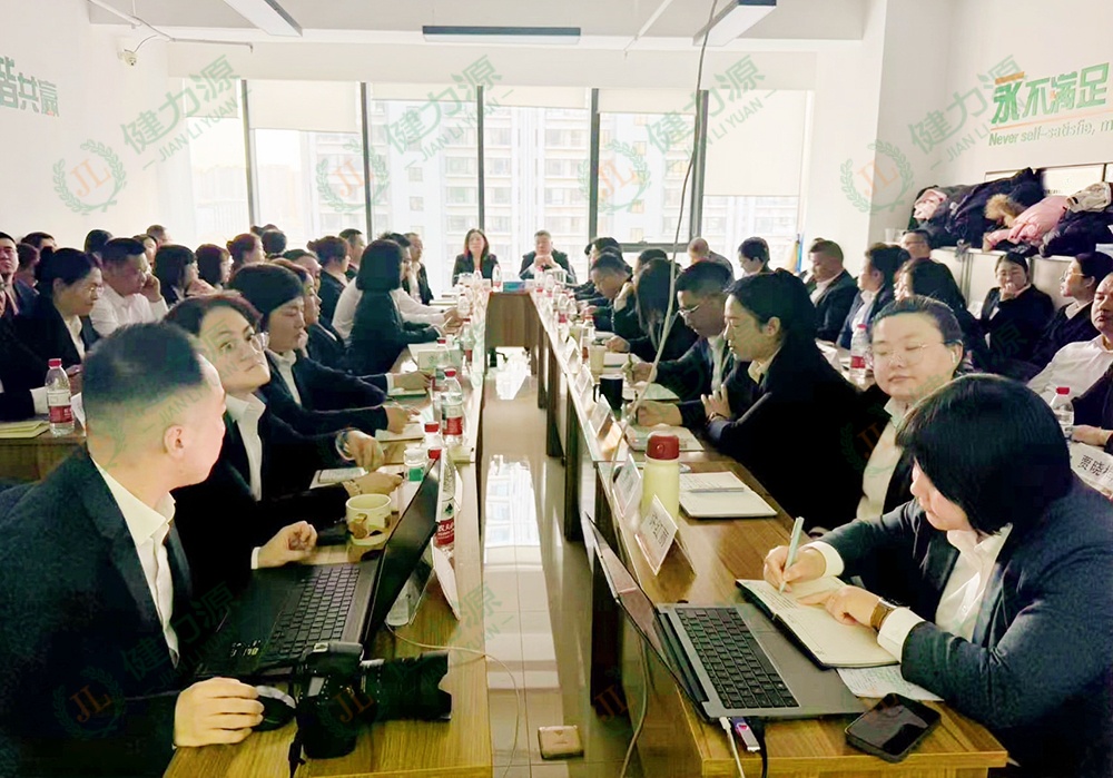 沈陽大區(qū)年會(huì)現(xiàn)場 (1).jpg